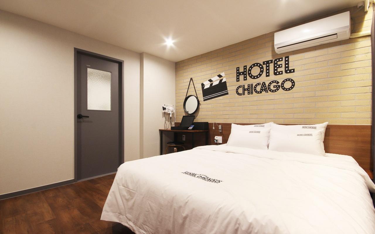 Hotel Chicago Jinju Exterior foto